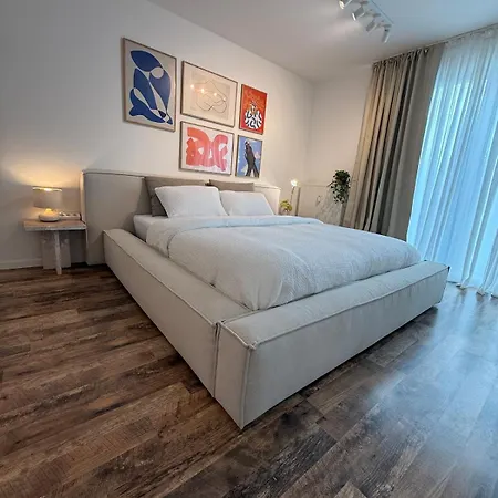 Appartement Grosses Modernes Nur 20 Min Zur Messe *